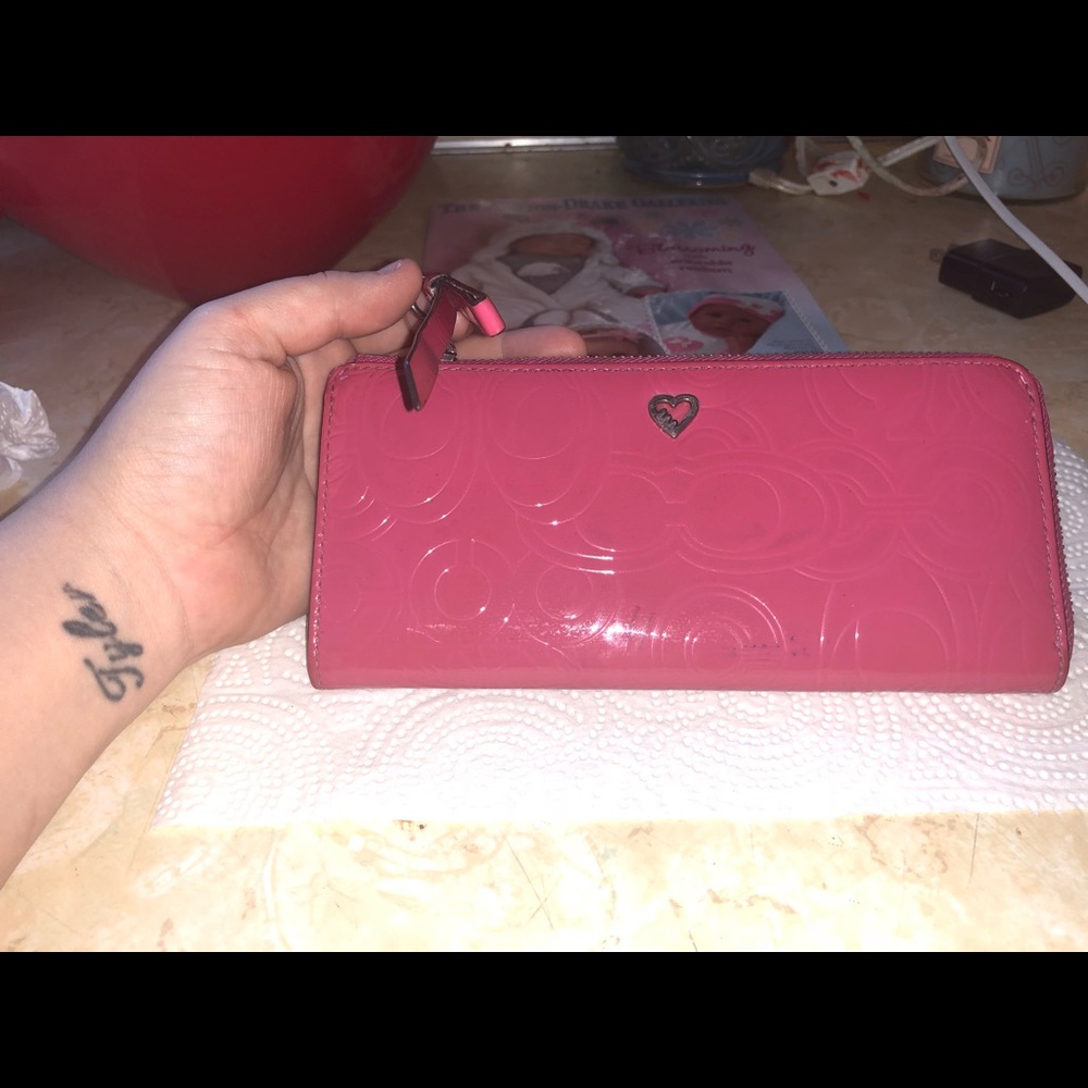 Coach Poppy Long Wallet